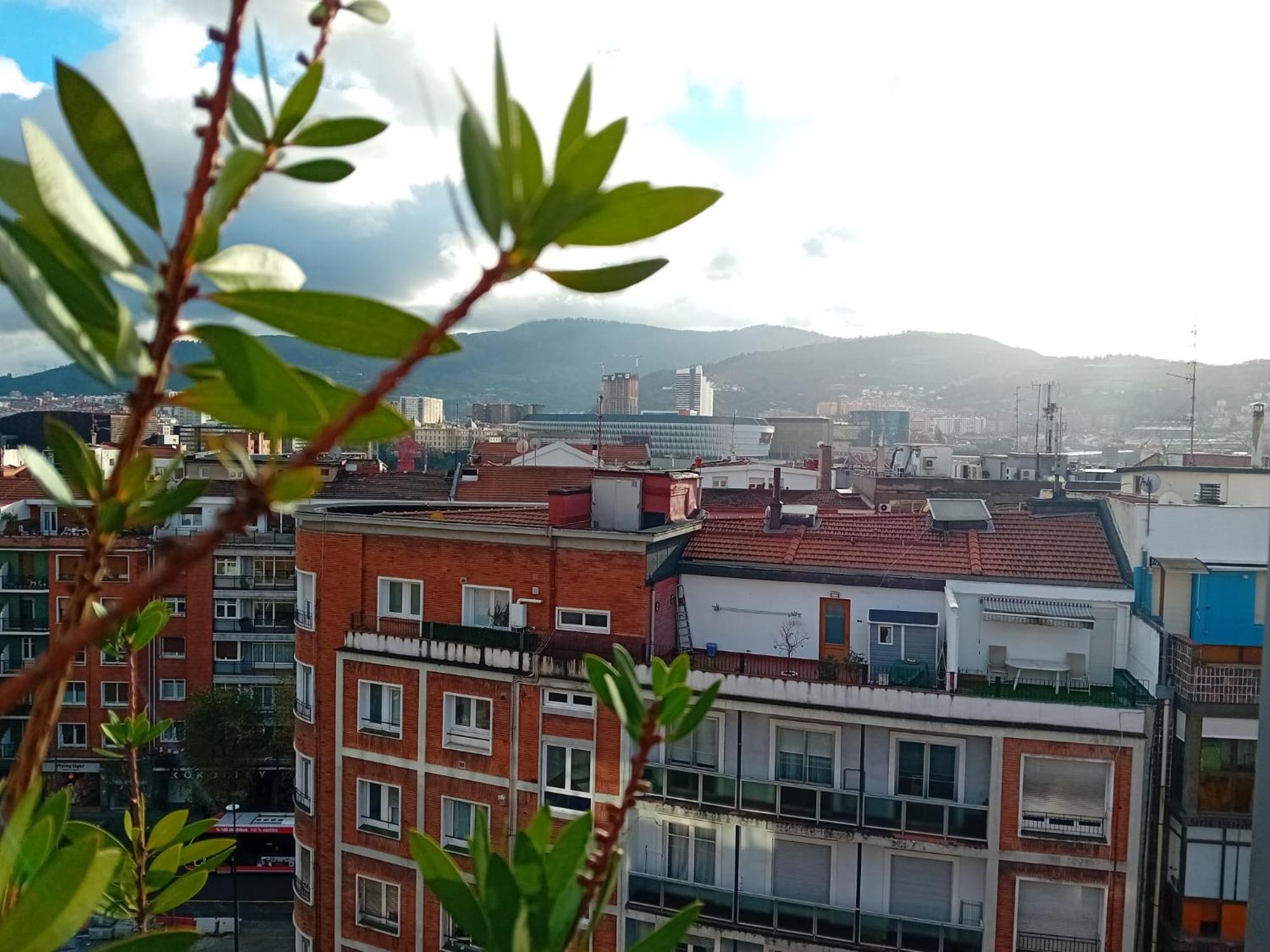 Estudios Bilbao Deusto Exterior photo
